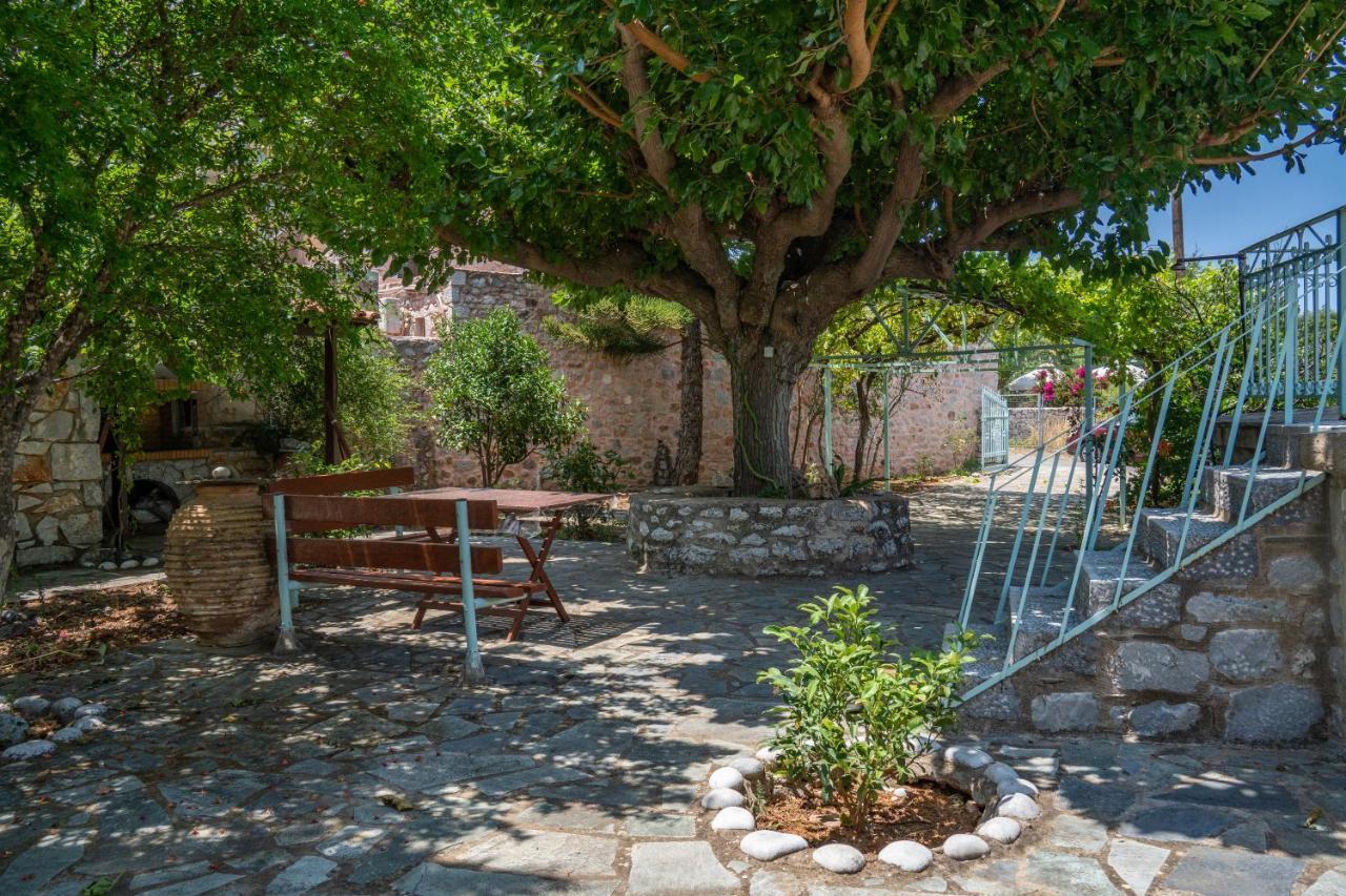 Tranquil Stone Garden House Villa Kalos Esterno foto